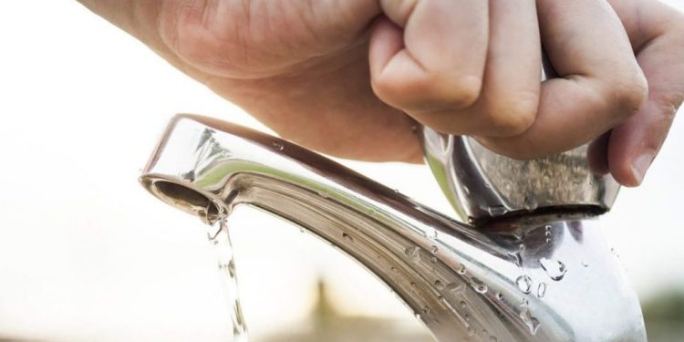 POVREMENI PREKIDI U VODOSNABDIJEVANJU U ULICI HASEČIĆA I NESTANAK VODE U ULICI KADIJE UVEJSA