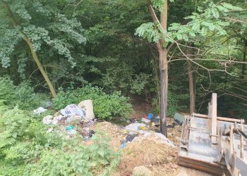 OČIŠĆENA DIVLJA DEPONIJA U NASELJU TAUKČIĆI